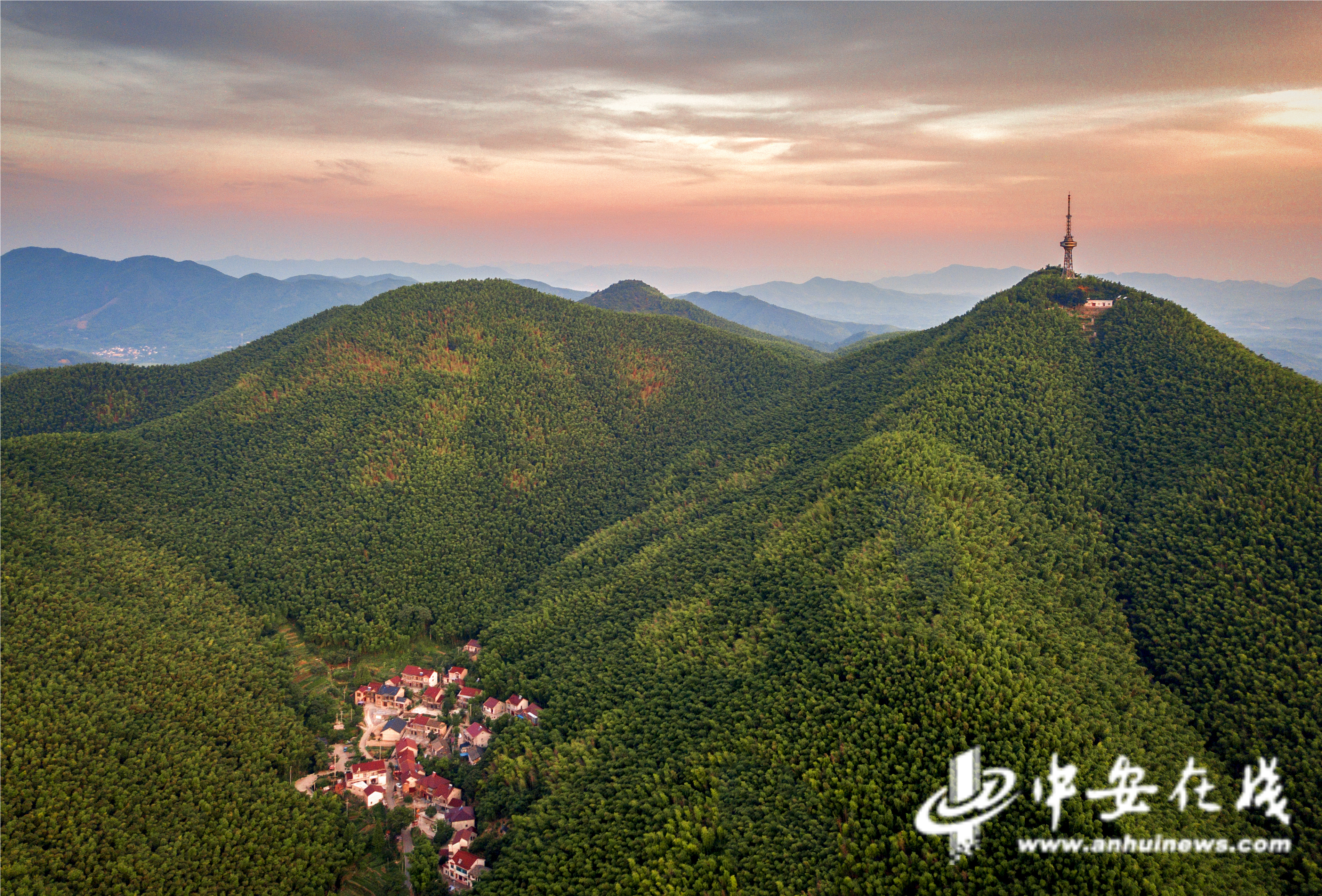 BOB半岛中安观察｜抓项目 强质效 大黄山建设按下加速键(图4)