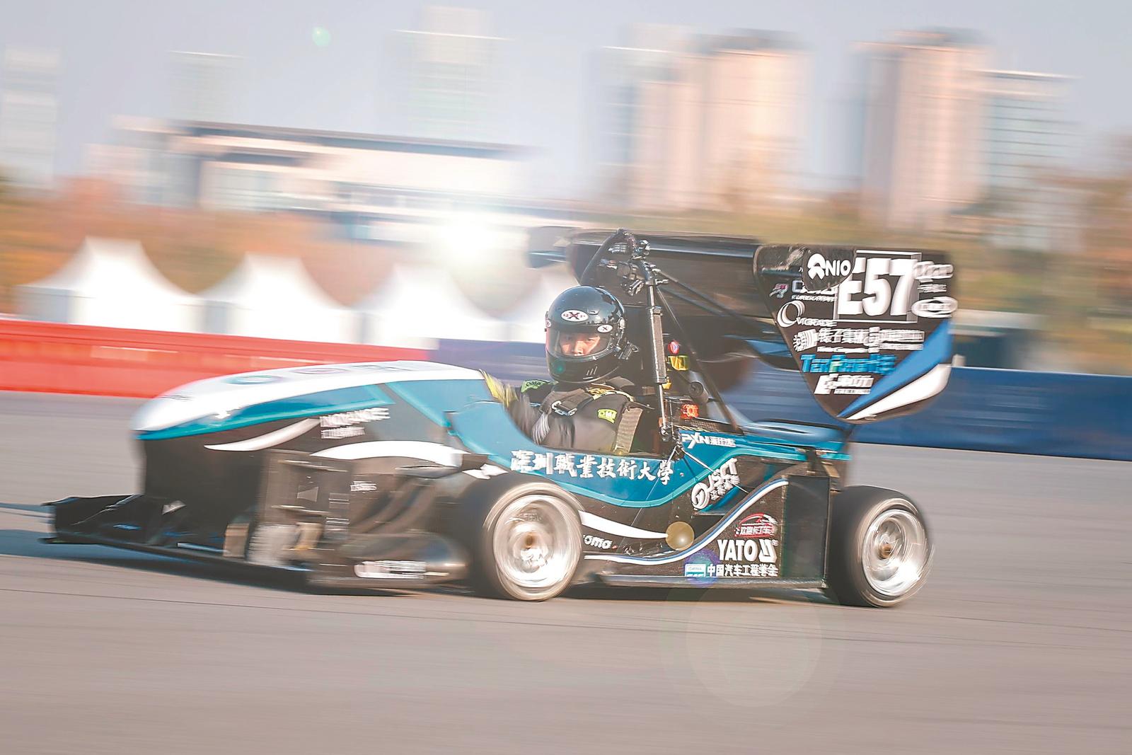 合肥上演大学生方程式对决_中安新闻_中安新闻客户端_中安在线