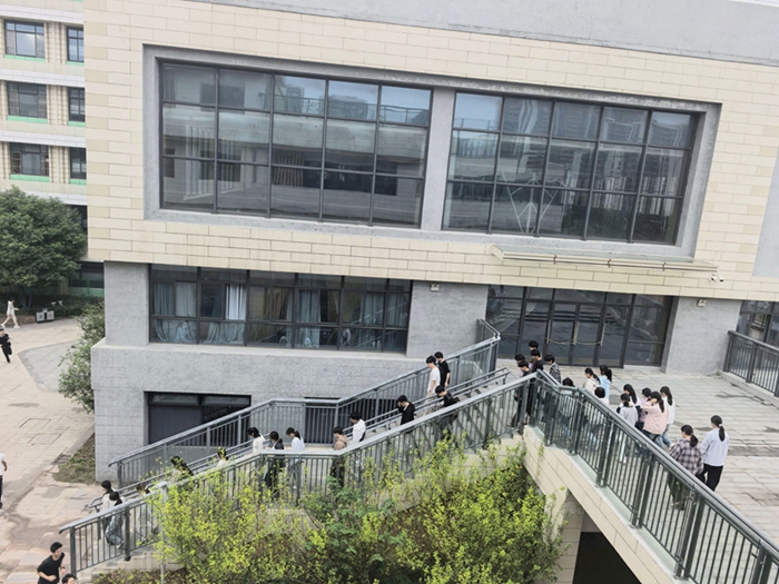 3、 疏散演练1.jpg